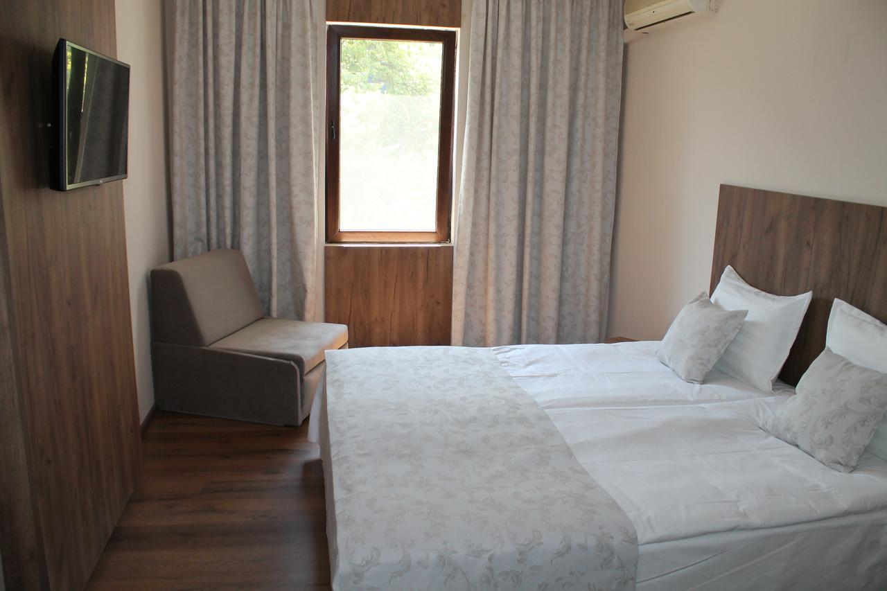 Hotel Orbita Shumen Luaran gambar
